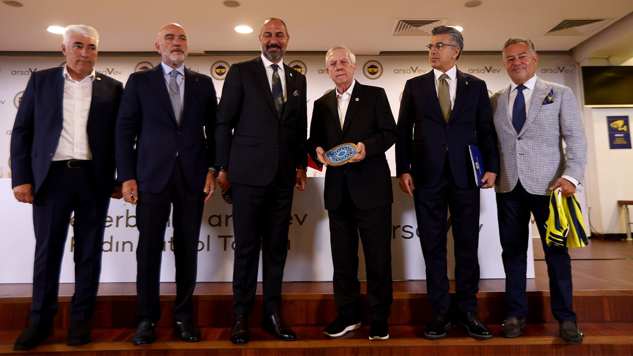 Fenerbahçe Kadın Futbol Takımı’nda yeni dönem: Yönetim modeli değişti