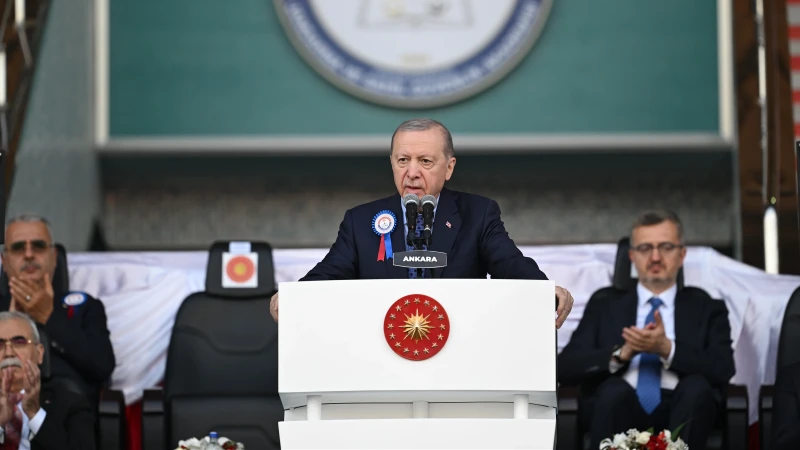 Cumhurbaşkanı Erdoğan’dan önemli açıklamalar: Türkiye tarihin doğru tarafındadır